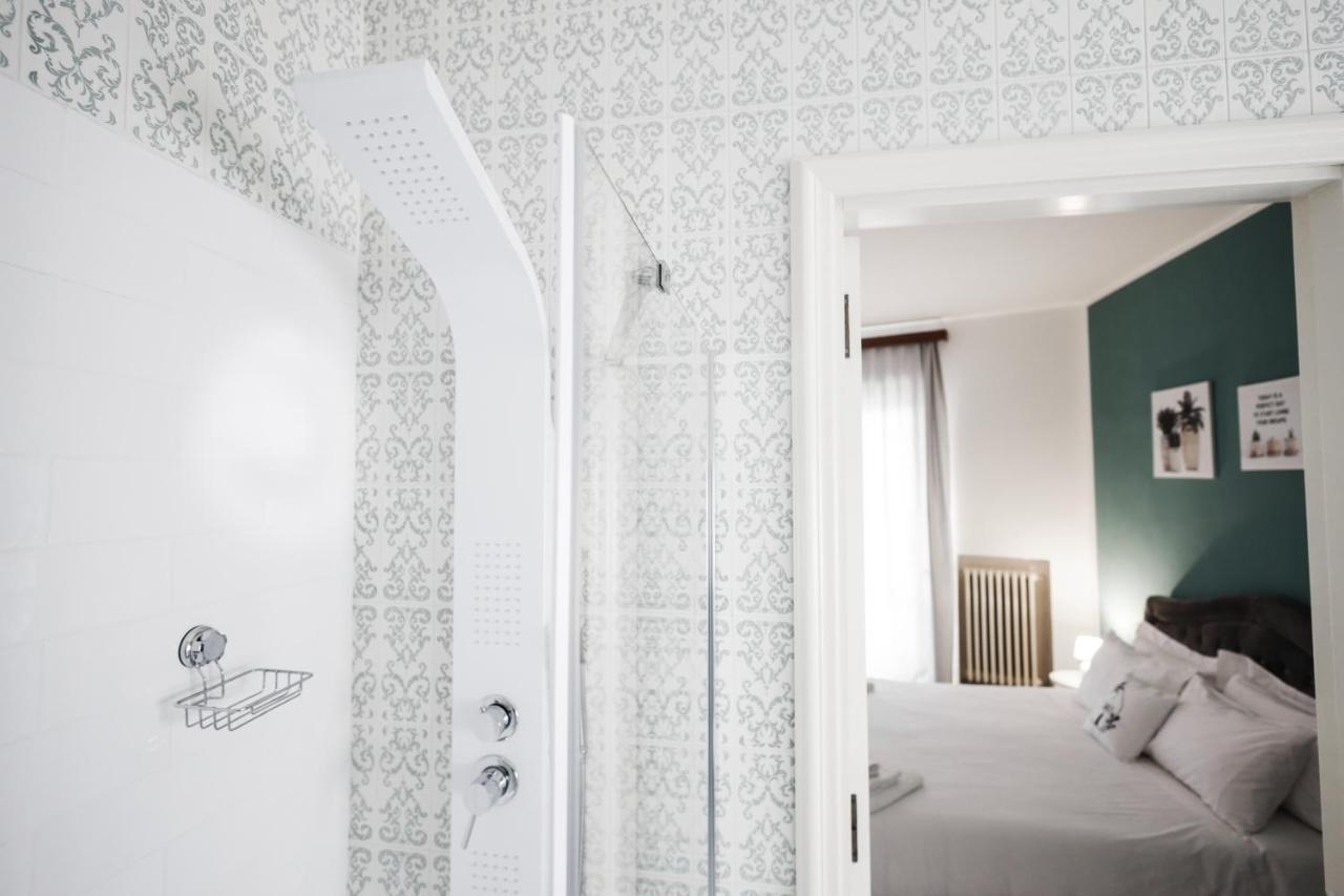 2 Santi - Suite And Rooms Lecce Buitenkant foto